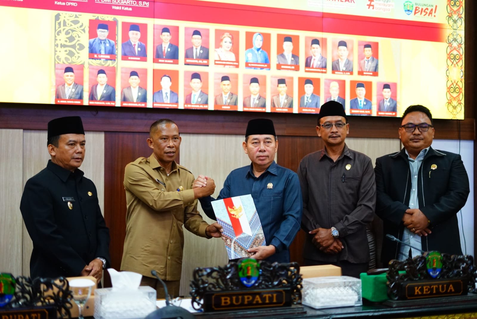 Rapat Paripurna DPRD